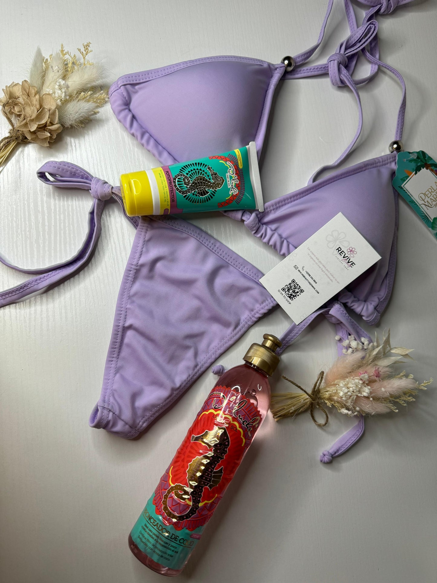 Morado + Protector solar + Bronceador