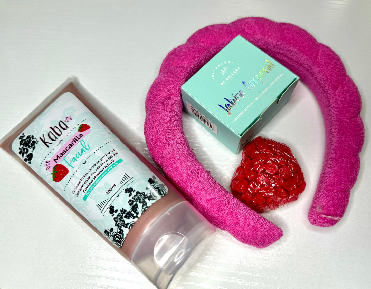 KIT FACIAL FRUTOS ROJOS+ JABÓN FRUTOS ROJOS + DIADEMA DE SPA